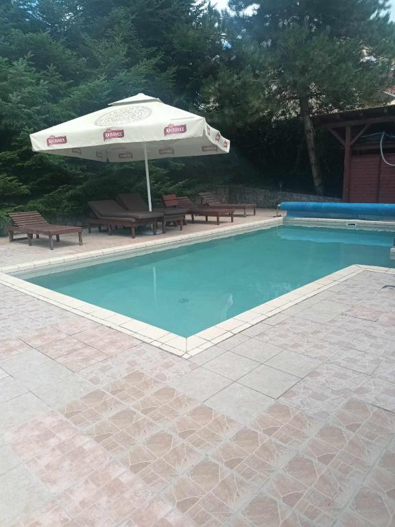 Berek Fogadó – kültéri medence